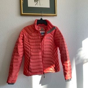 Columbia Womens Pink 800 Omni Shield Advanced Repellency Puffer down Jacket XS